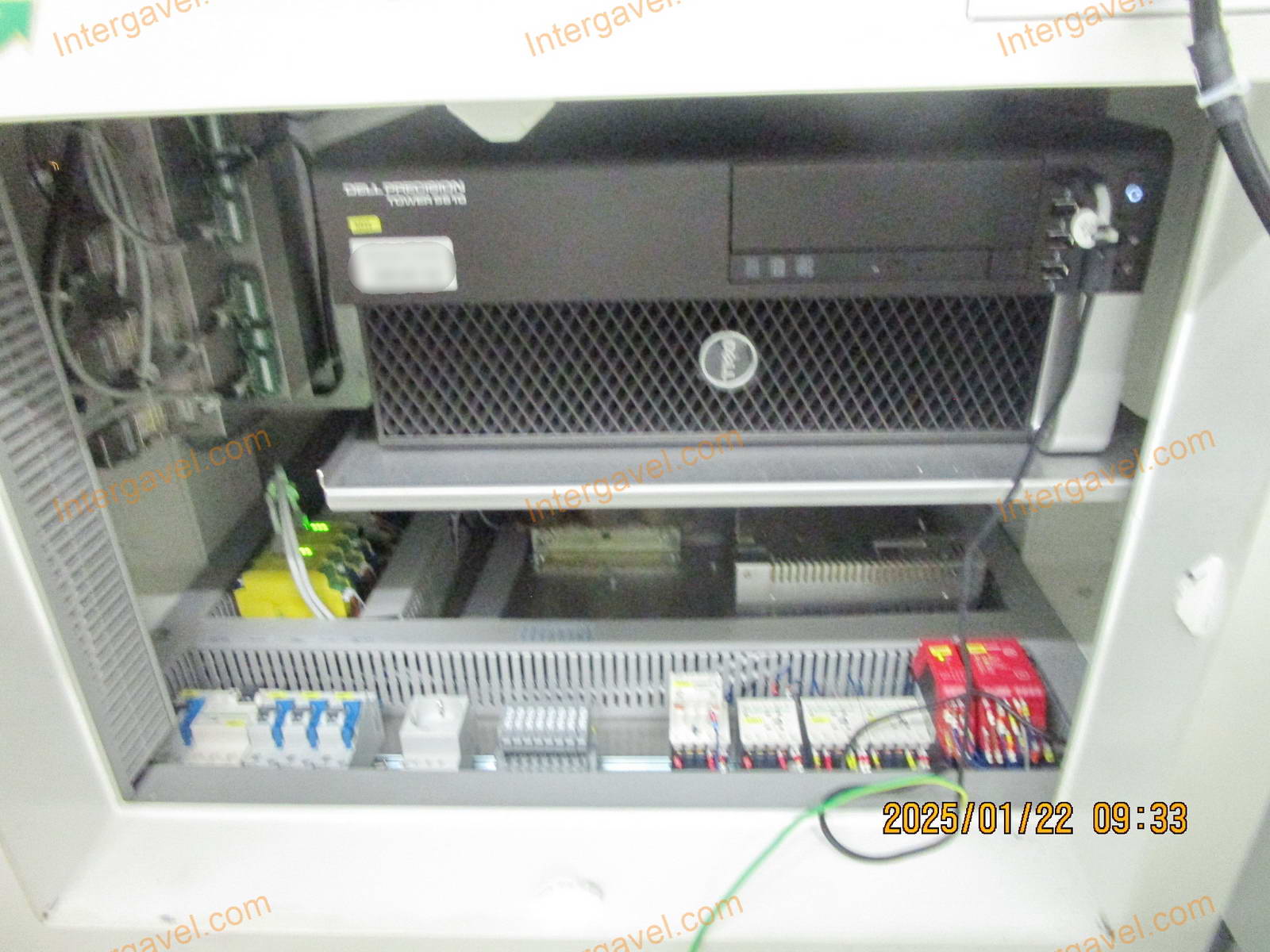 Ragasztó munkahely - IC-100 5