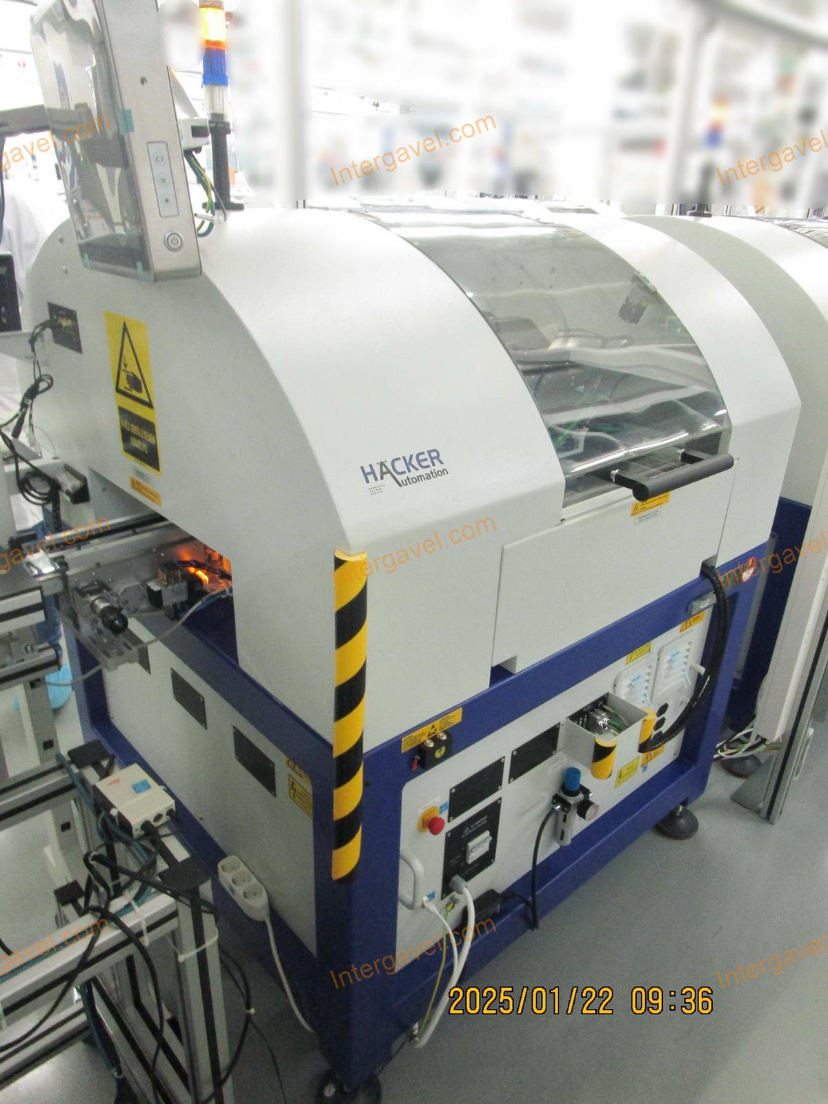 Gélező munkahely - Häcker, Vico Base 3