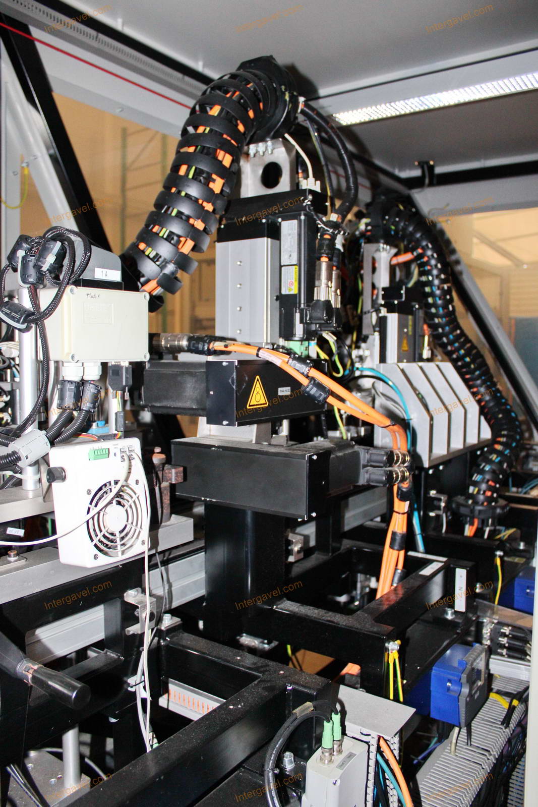 Bontott szerelő munkahely 7