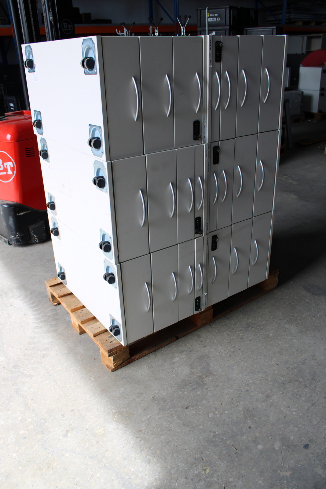 Konténer (számzáras) 2