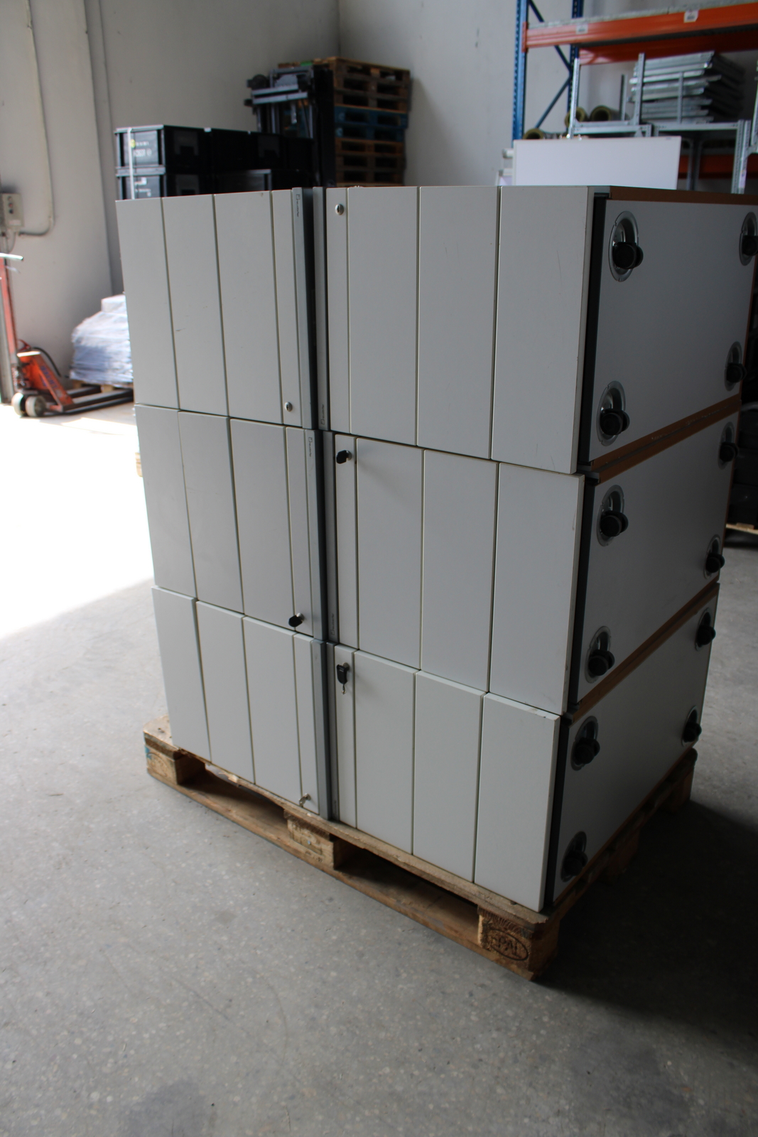 Konténer (Neudörfler) 3