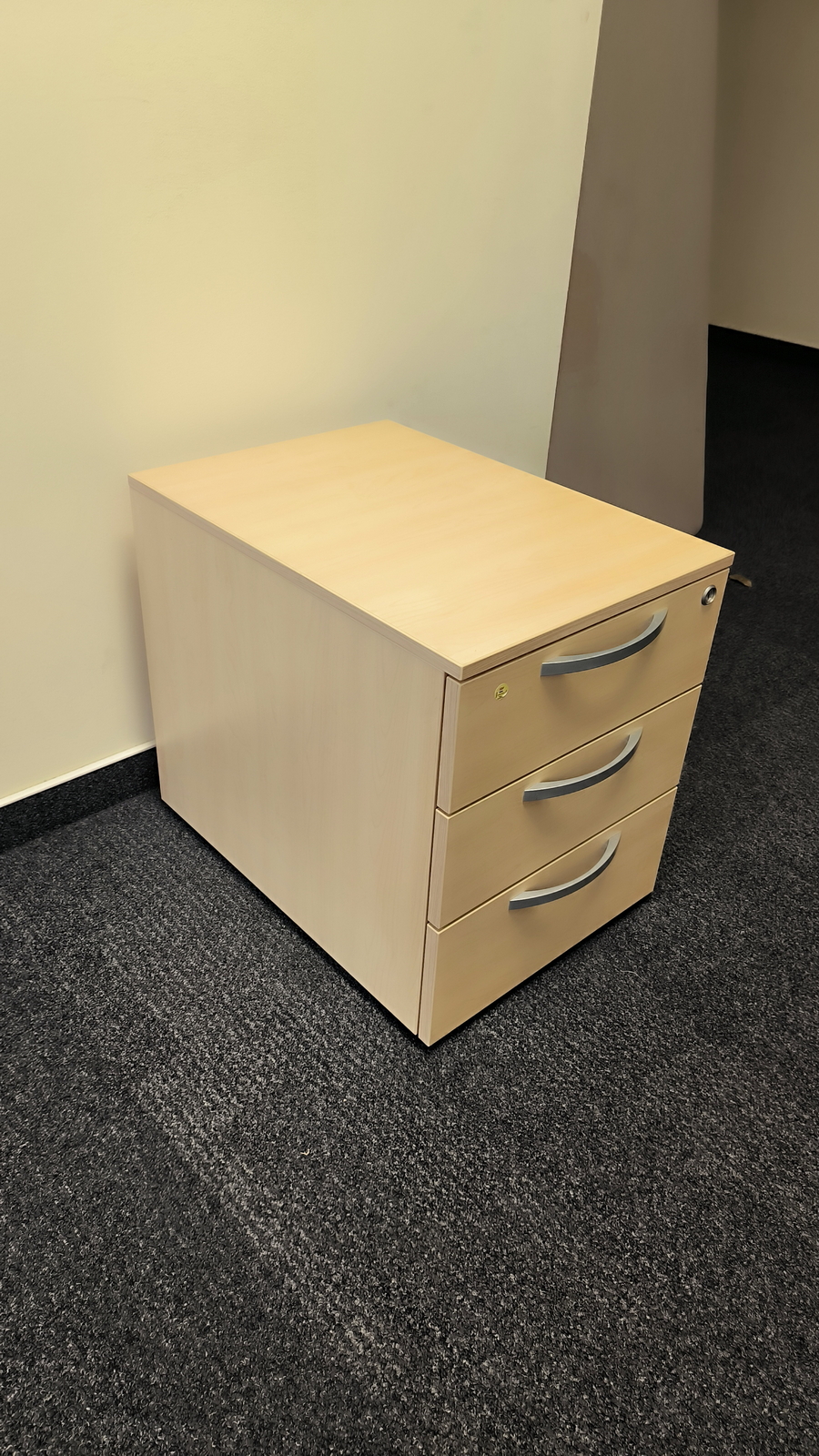 Konténer (juhar-3 fiókos) 3