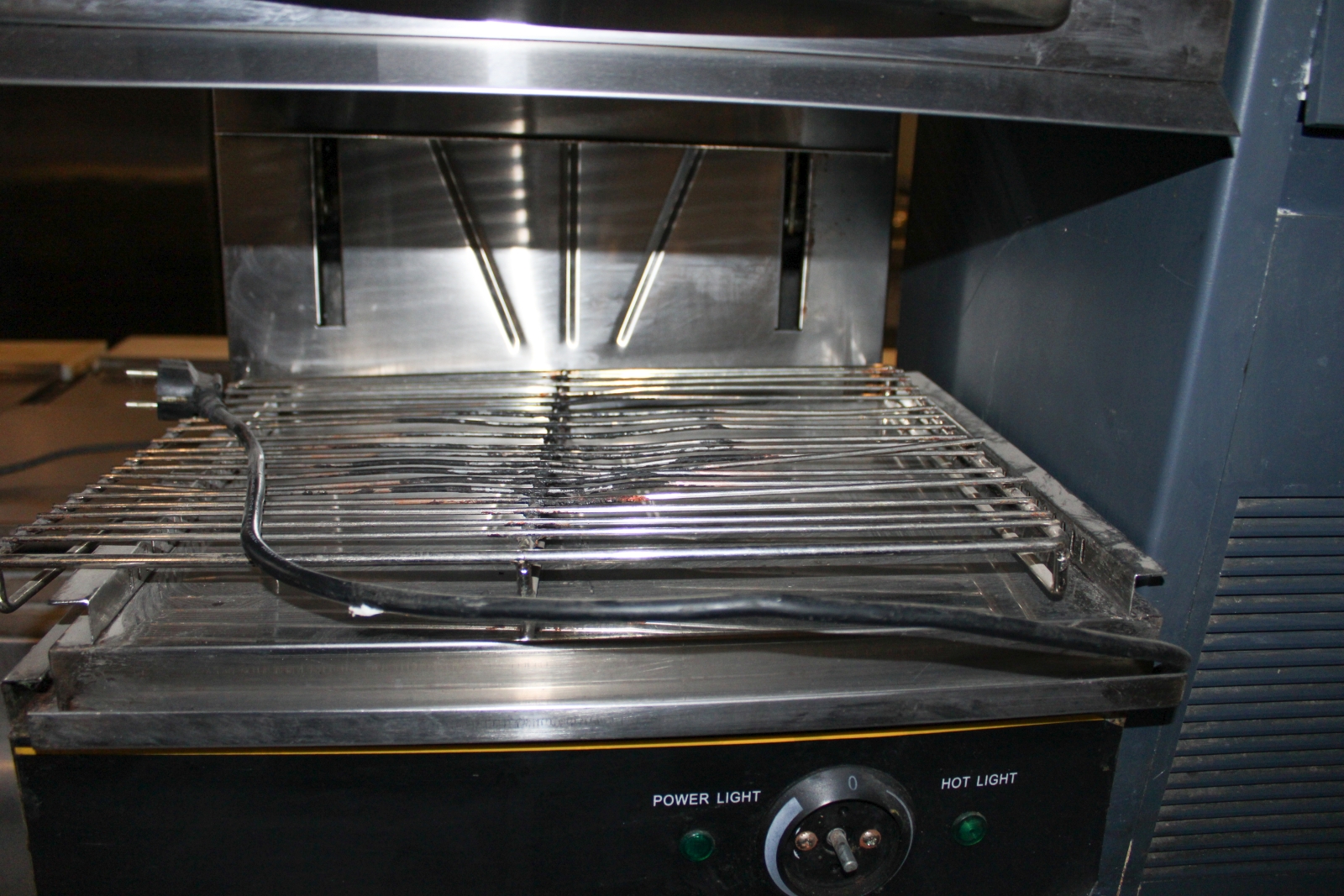 Liftes szalamander 2