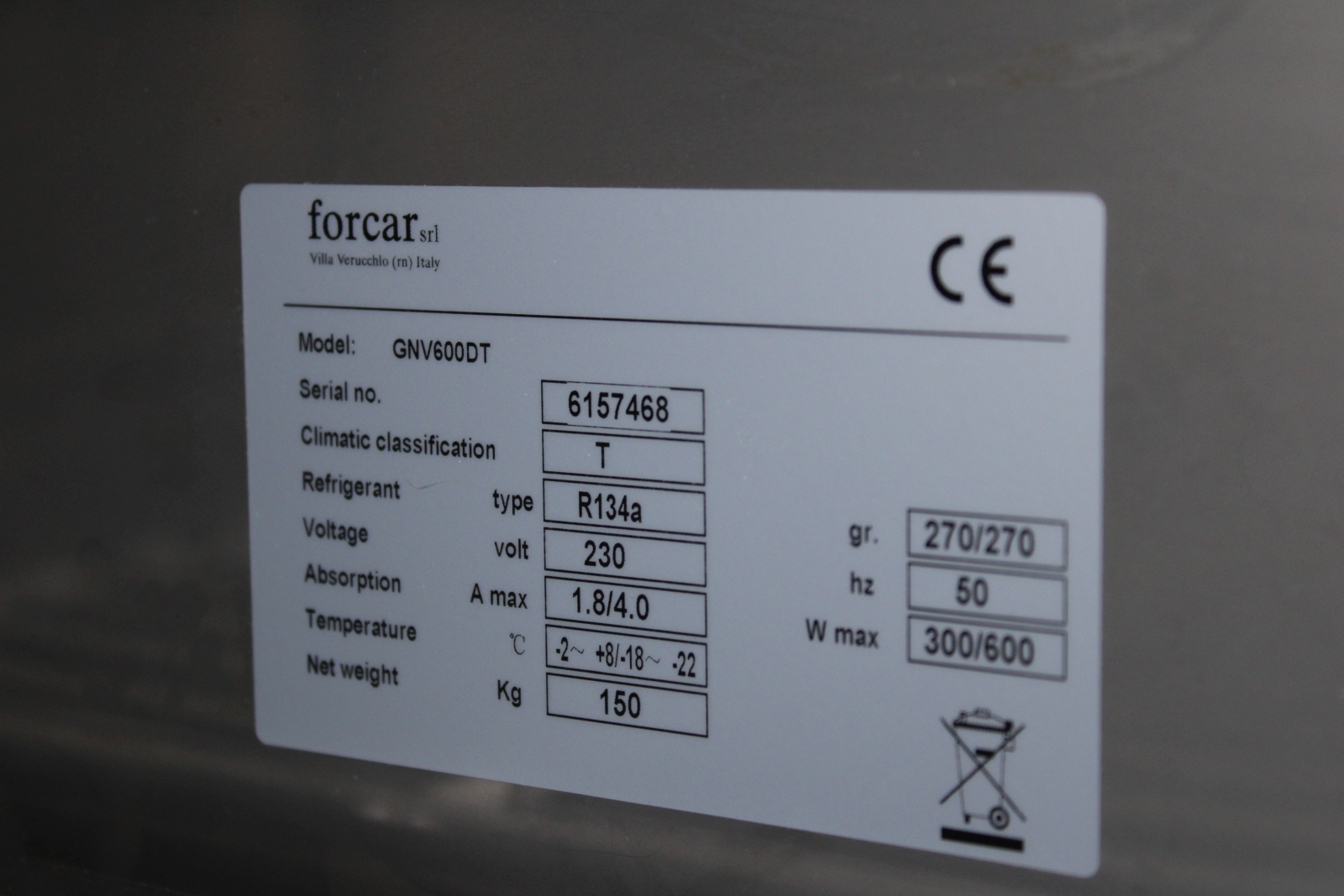 Hűtőszekrény sérült 6