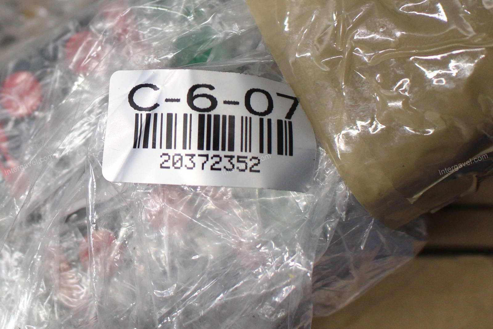 Vegyes alkatrészek 23