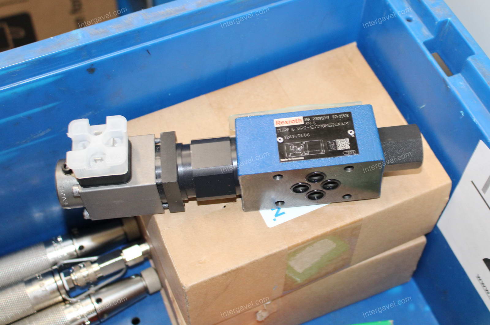 Vegyes alkatrészek 8