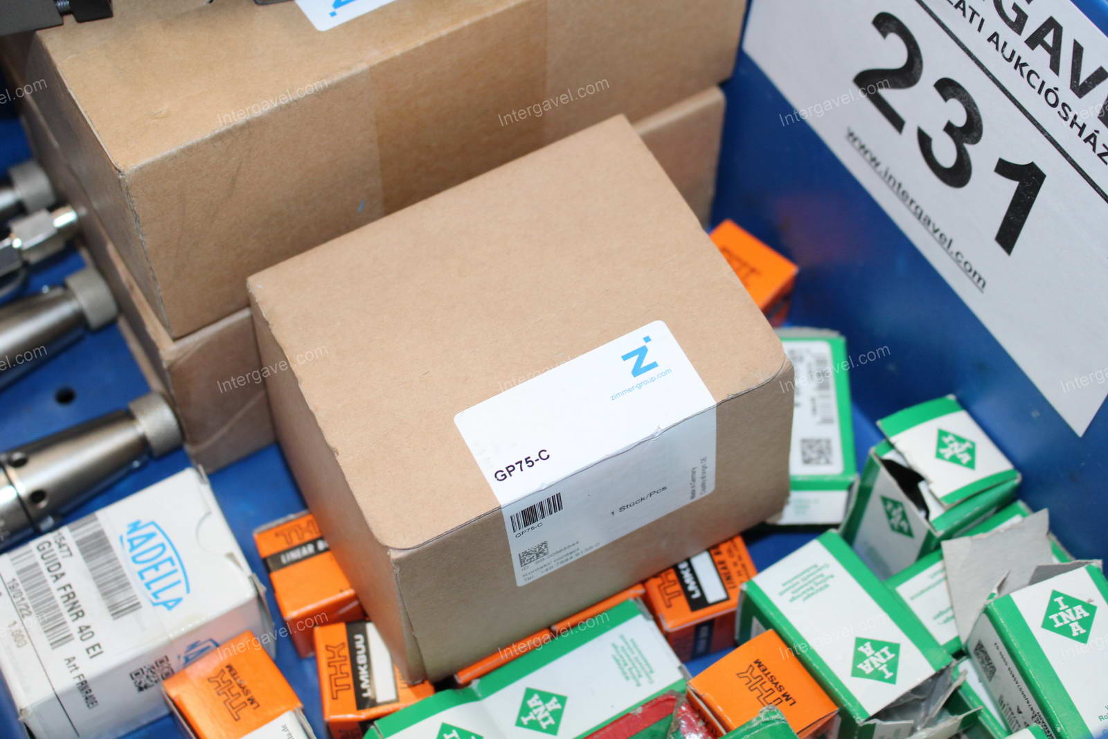 Vegyes alkatrészek 10