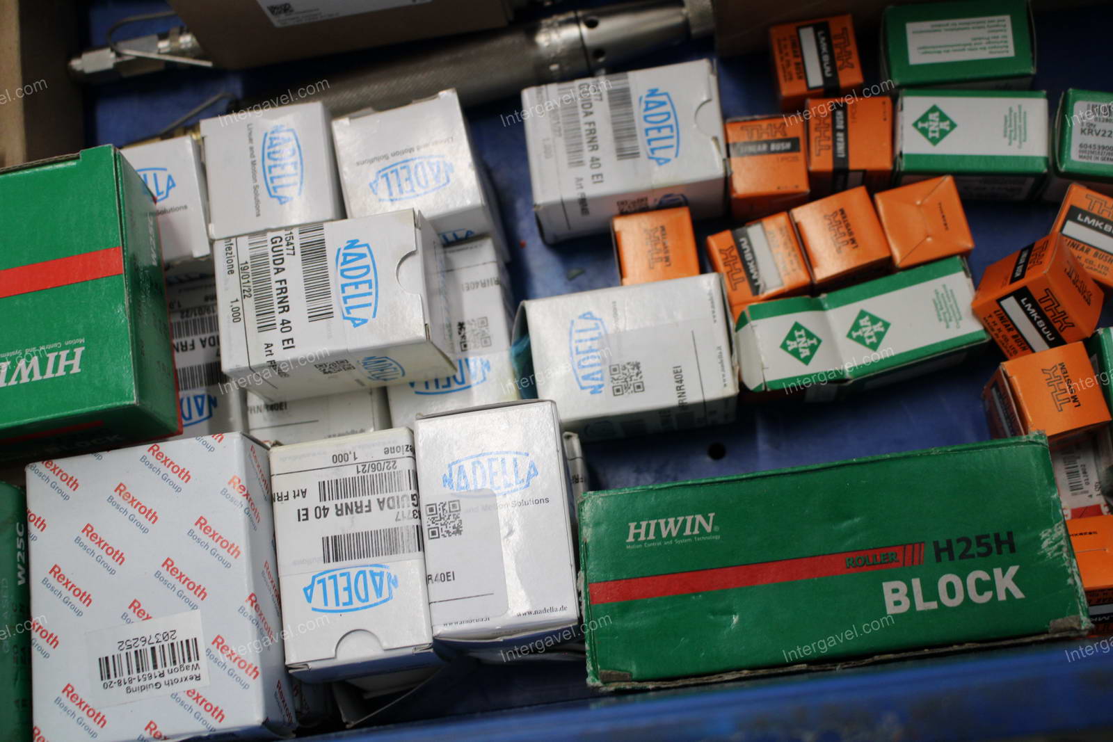 Vegyes alkatrészek 19