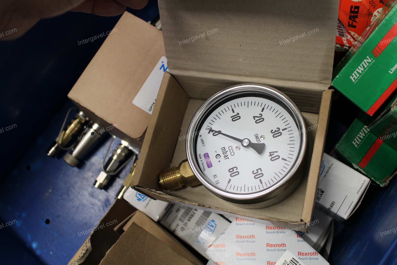 Vegyes alkatrészek 23