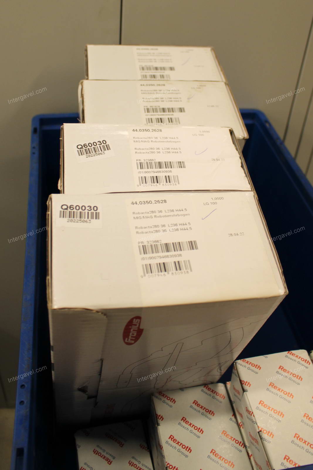 Vegyes alkatrészek 6