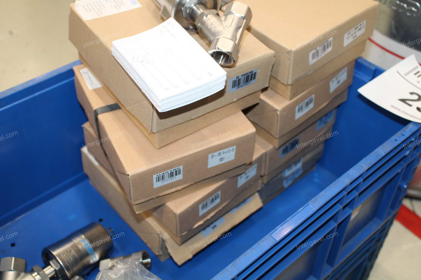 Vegyes alkatrészek 3