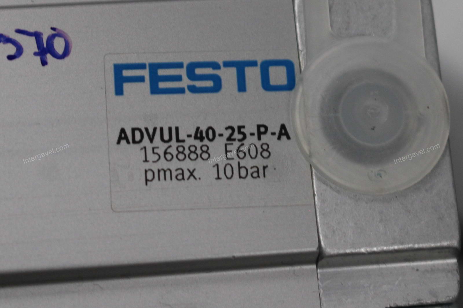 Vegyes alkatrészek 8