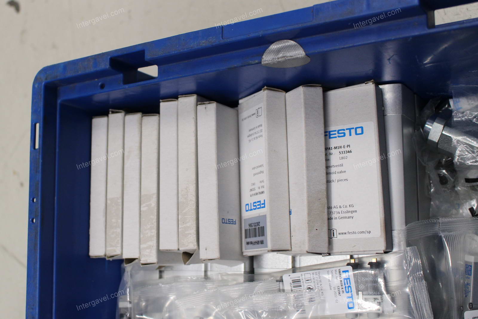 Vegyes alkatrészek 18