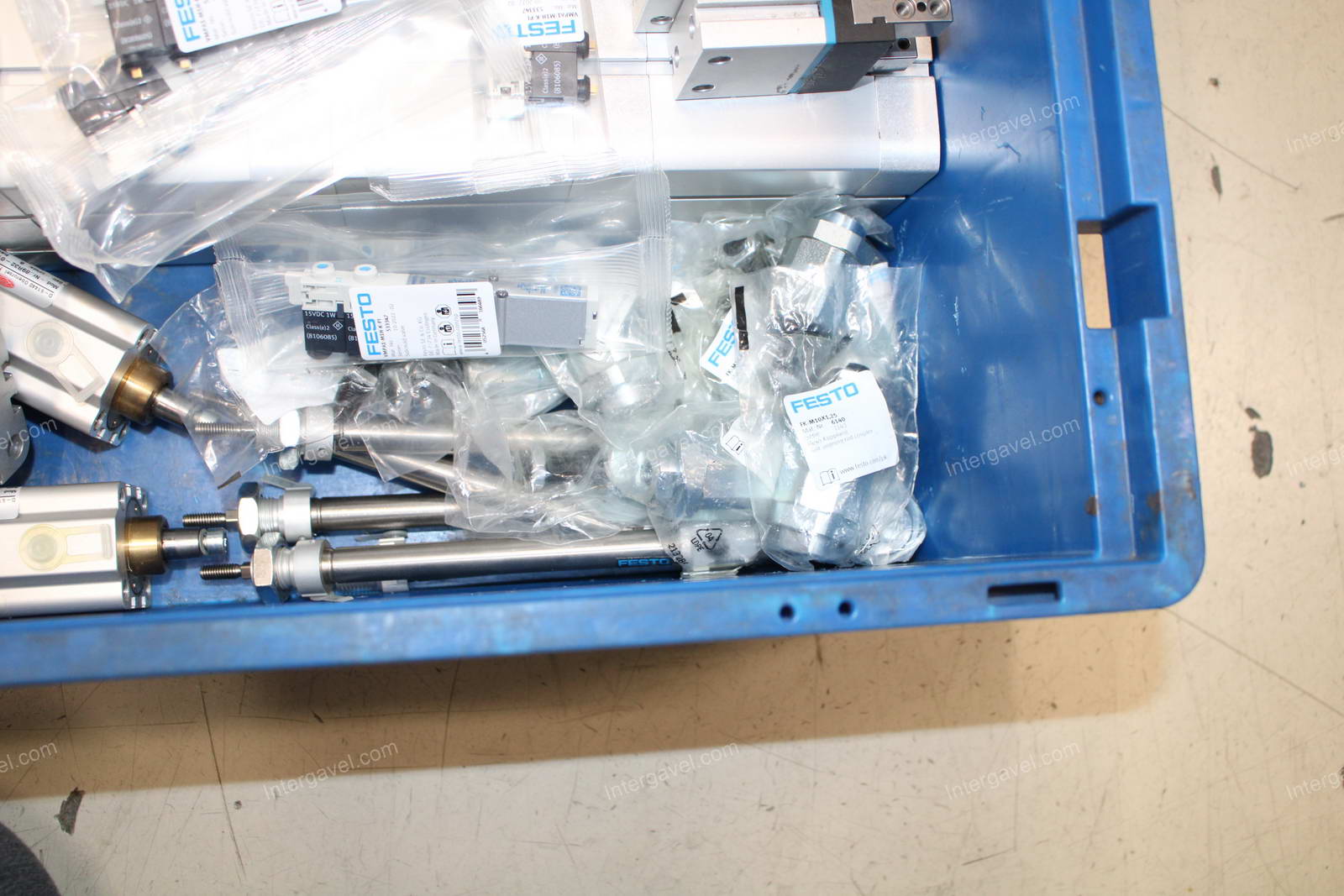 Vegyes alkatrészek 20