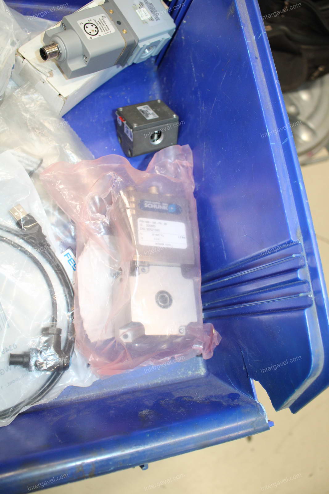 Vegyes alkatrészek 2