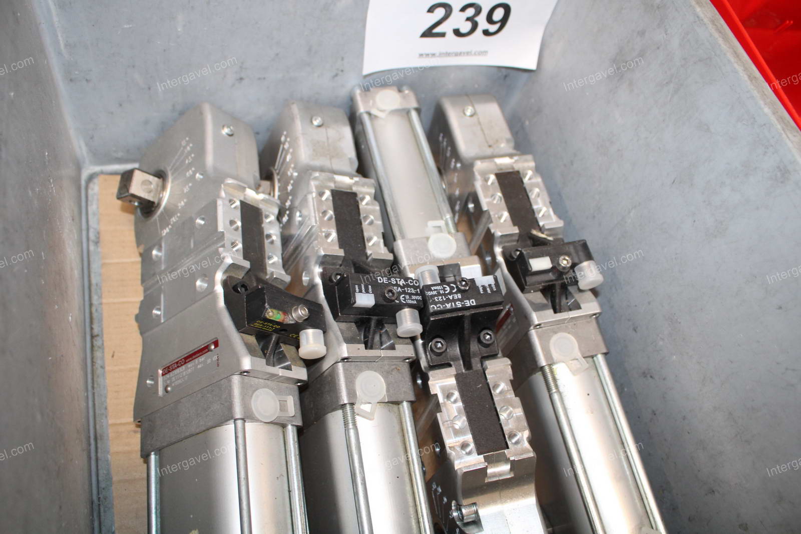 Vegyes alkatrészek 3