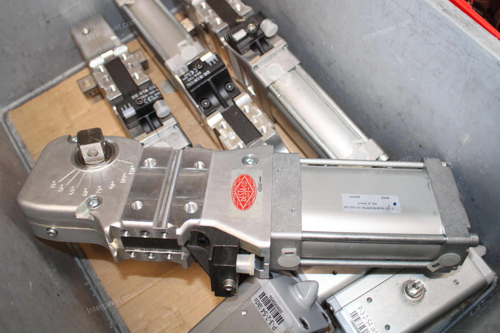 Vegyes alkatrészek 7