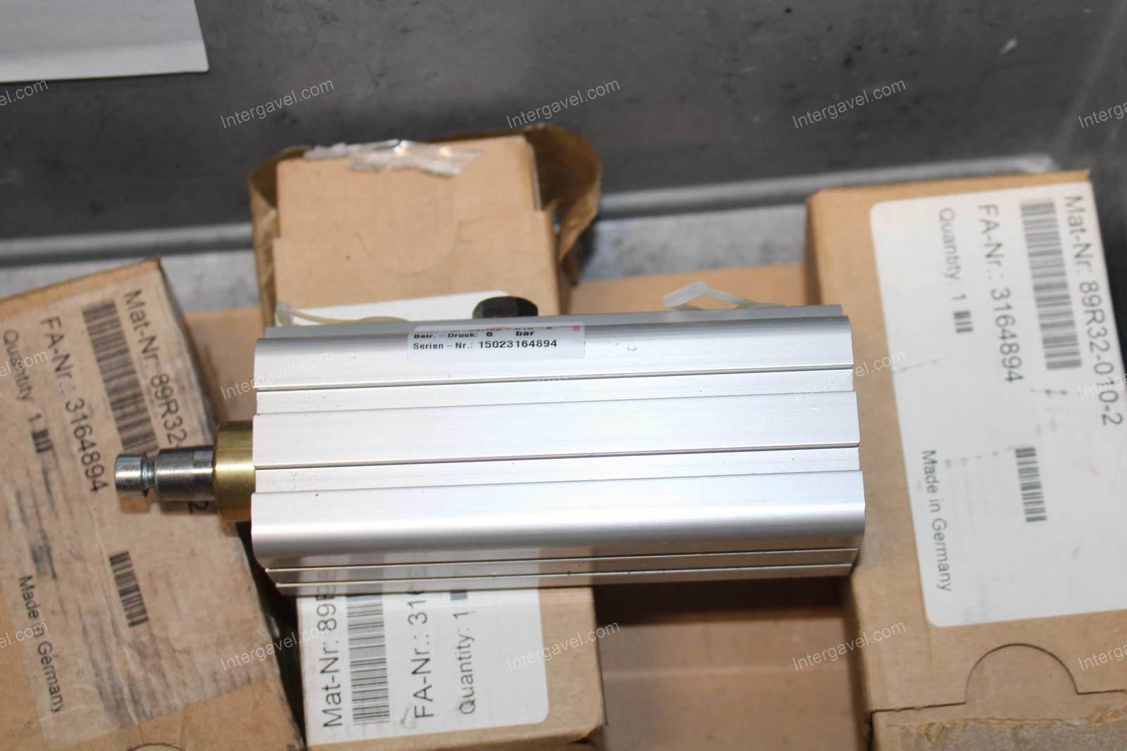 Vegyes alkatrészek 10