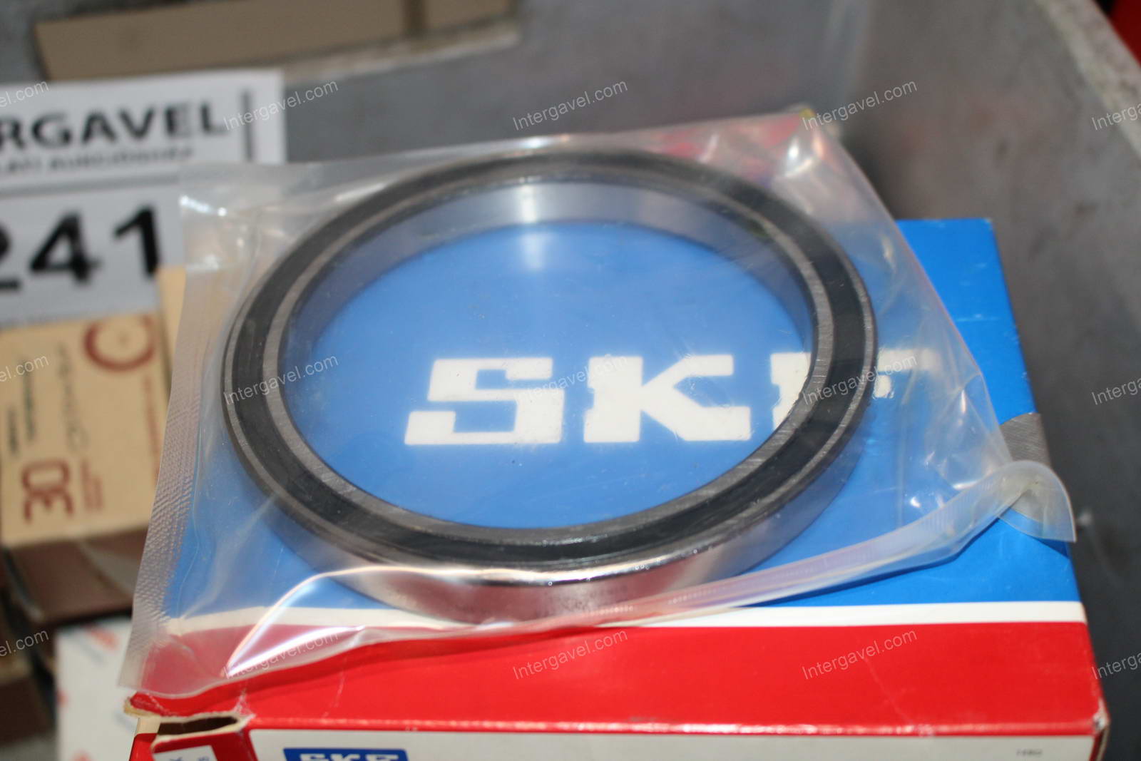 Vegyes alkatrészek 6