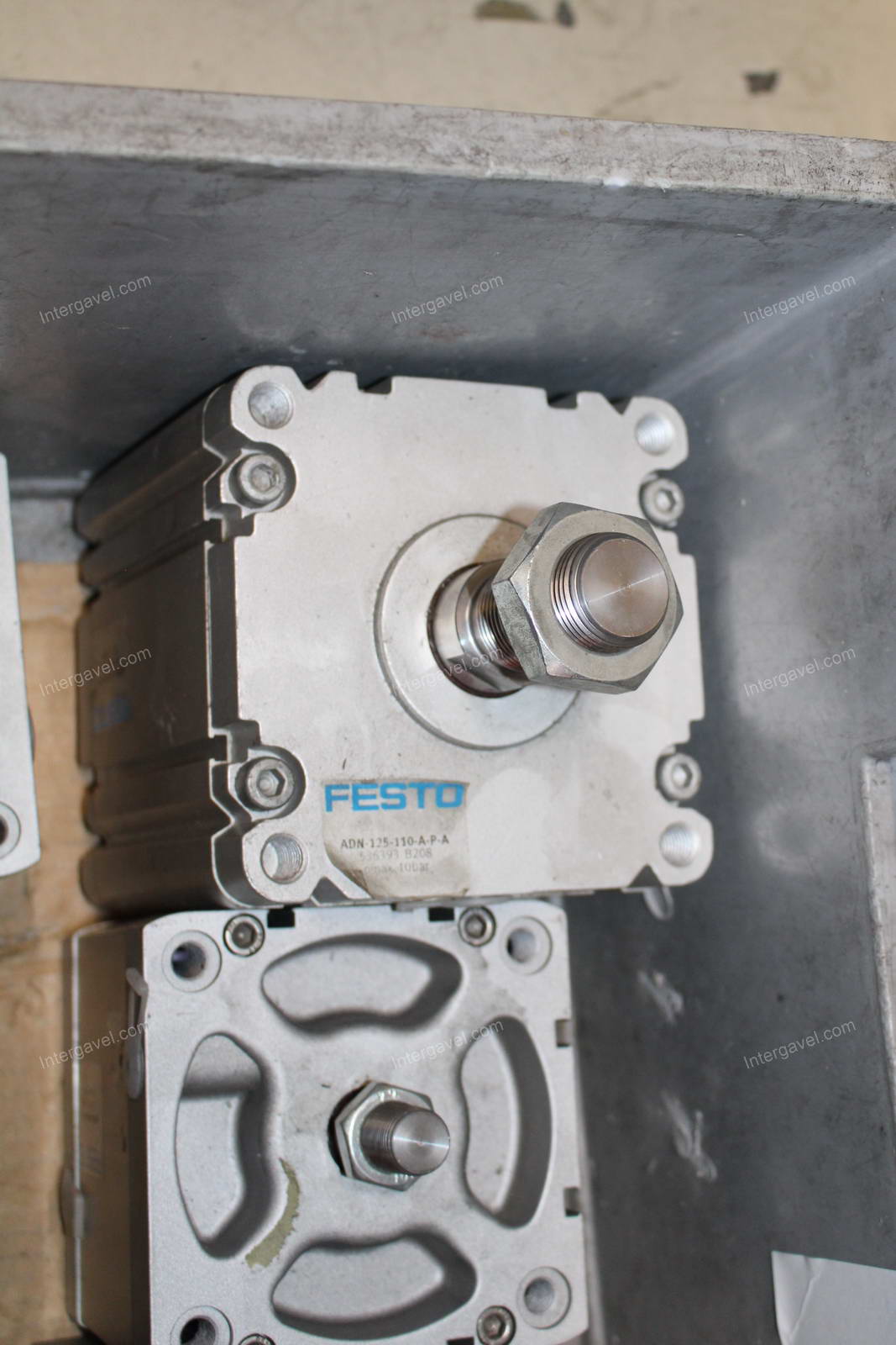 Vegyes alkatrészek 7