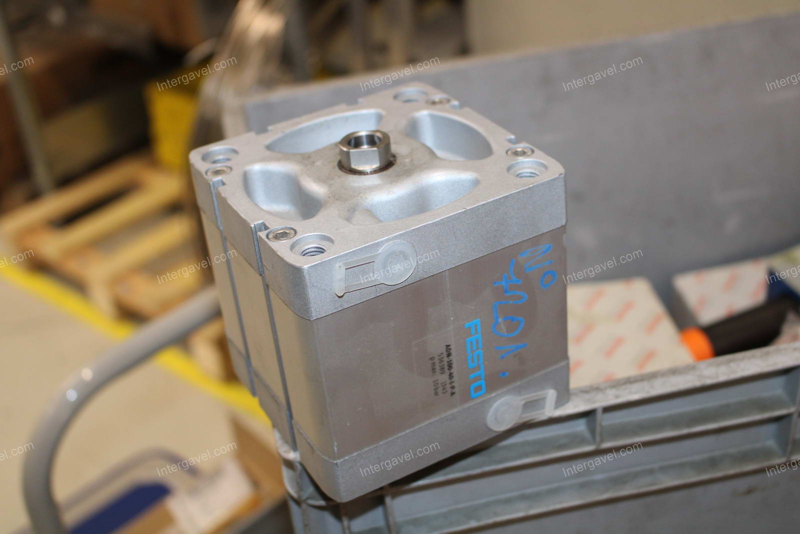 Vegyes alkatrészek 11