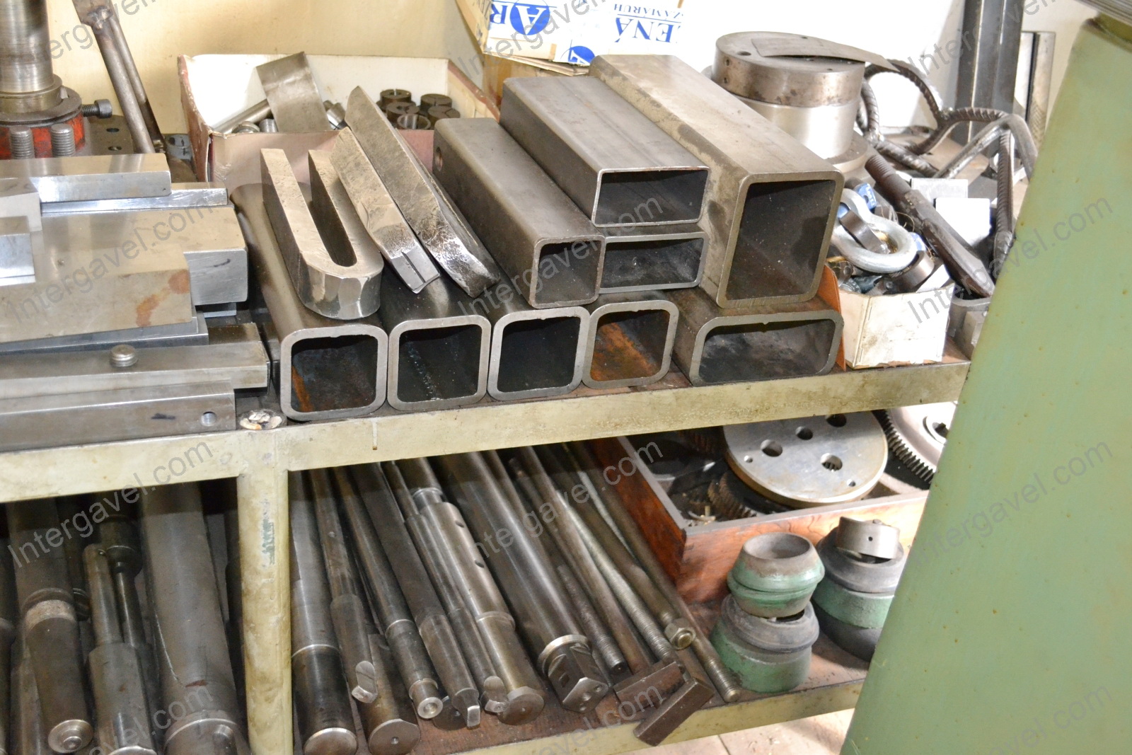 Horizontális marógép 14