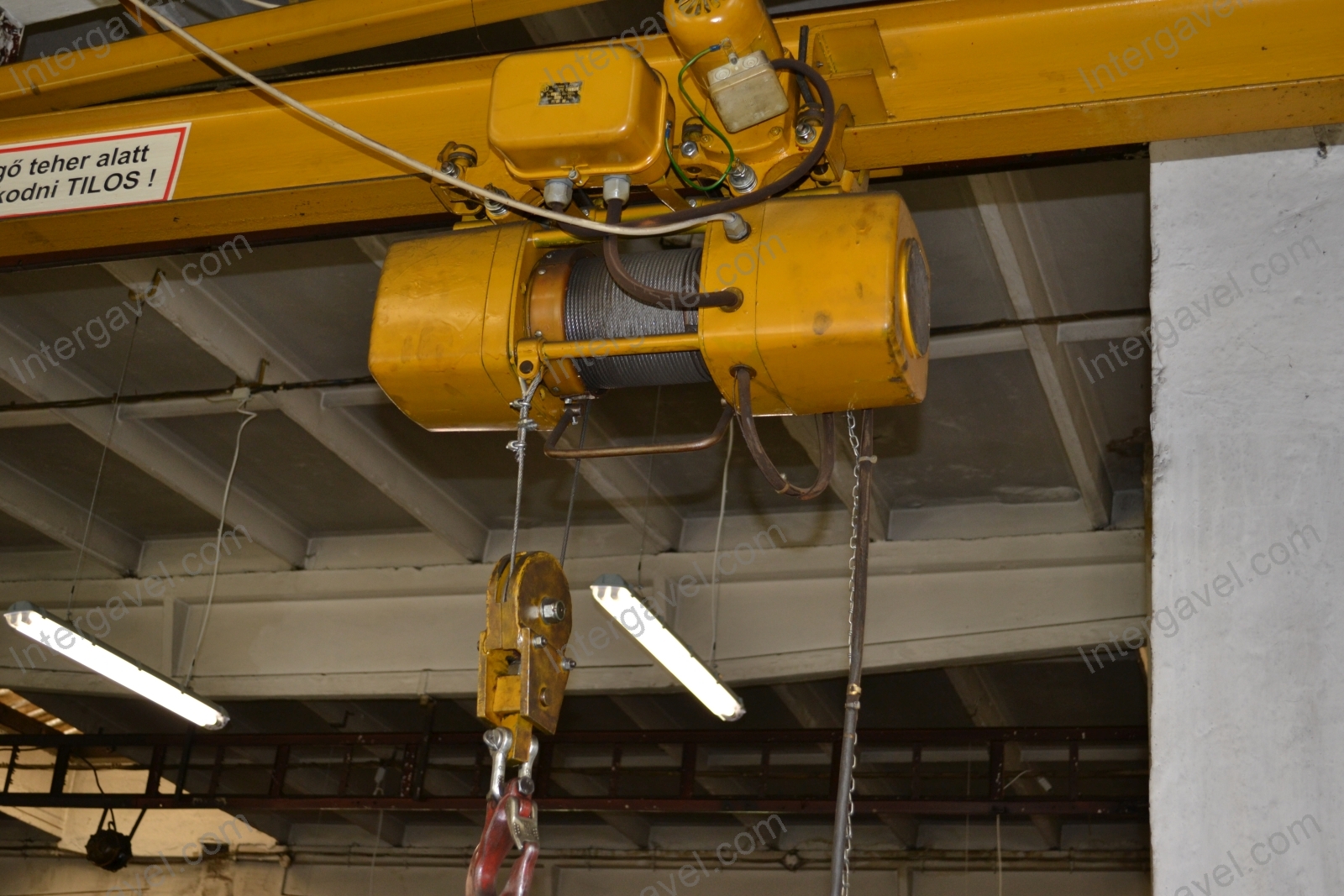 Oszlopos forgó daru 4