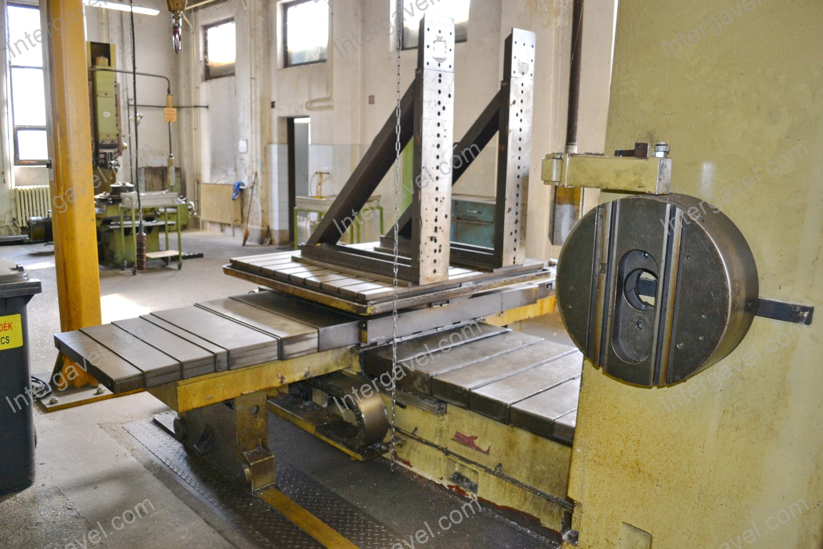 Horizontális maró 6