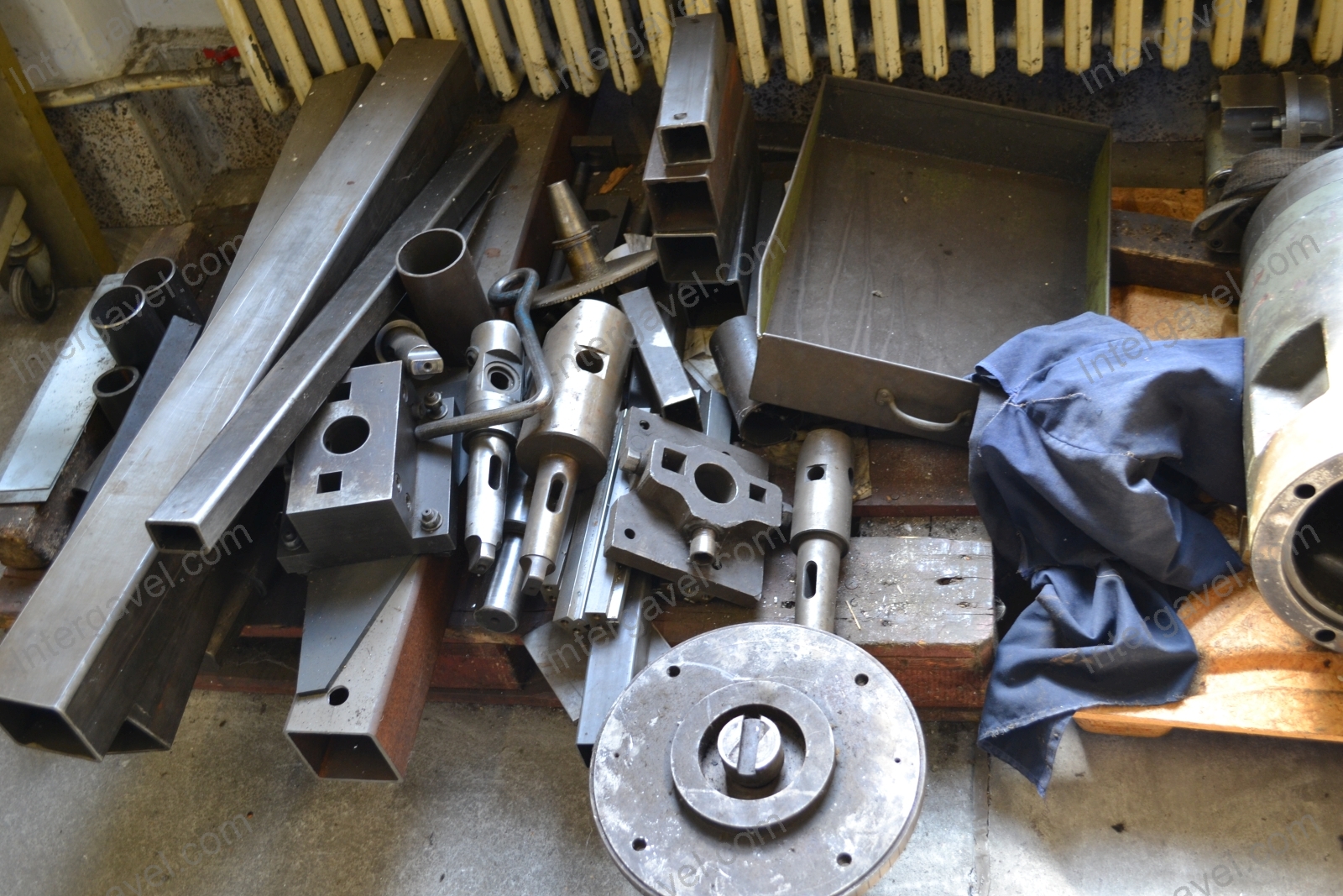 Horizontális maró 15