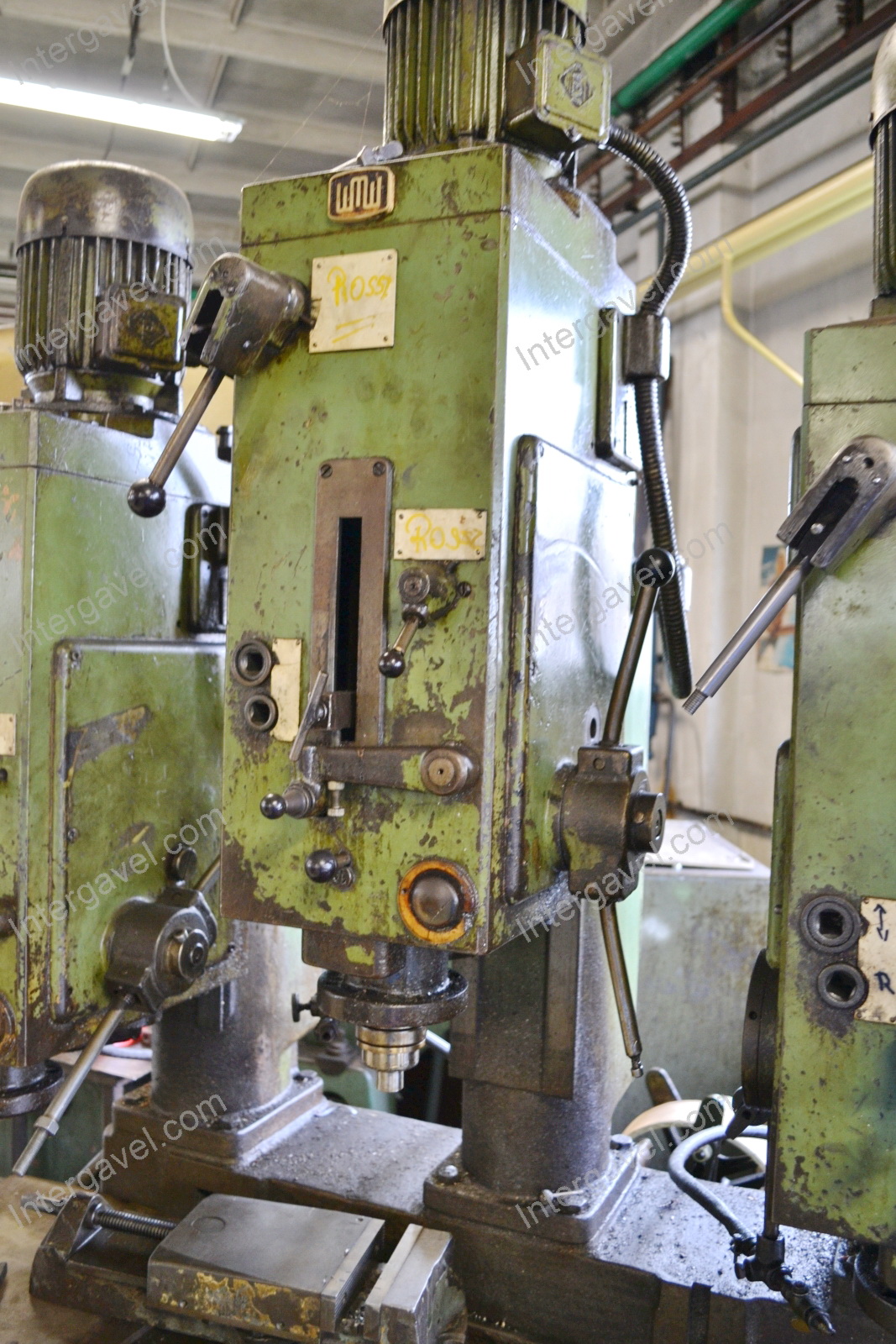 Négyorsós fúrógép 6