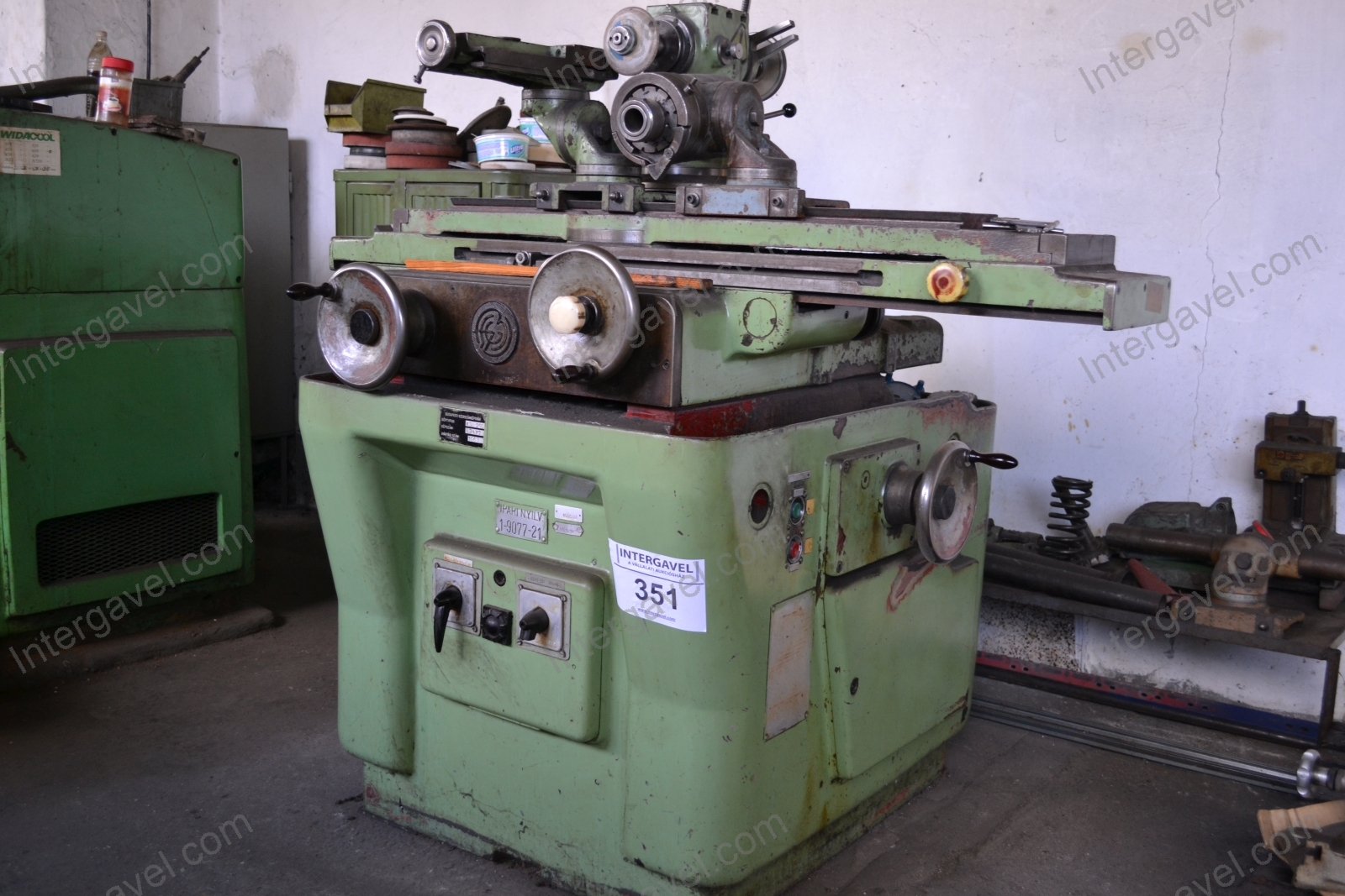 Szerszámköszörű 1