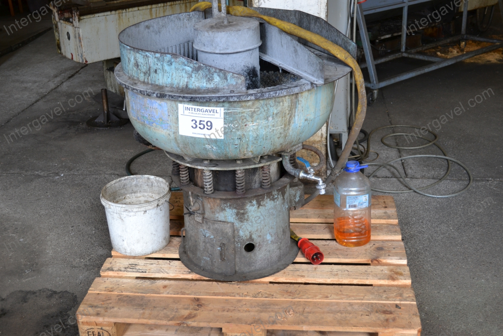 Vibrációs koptató