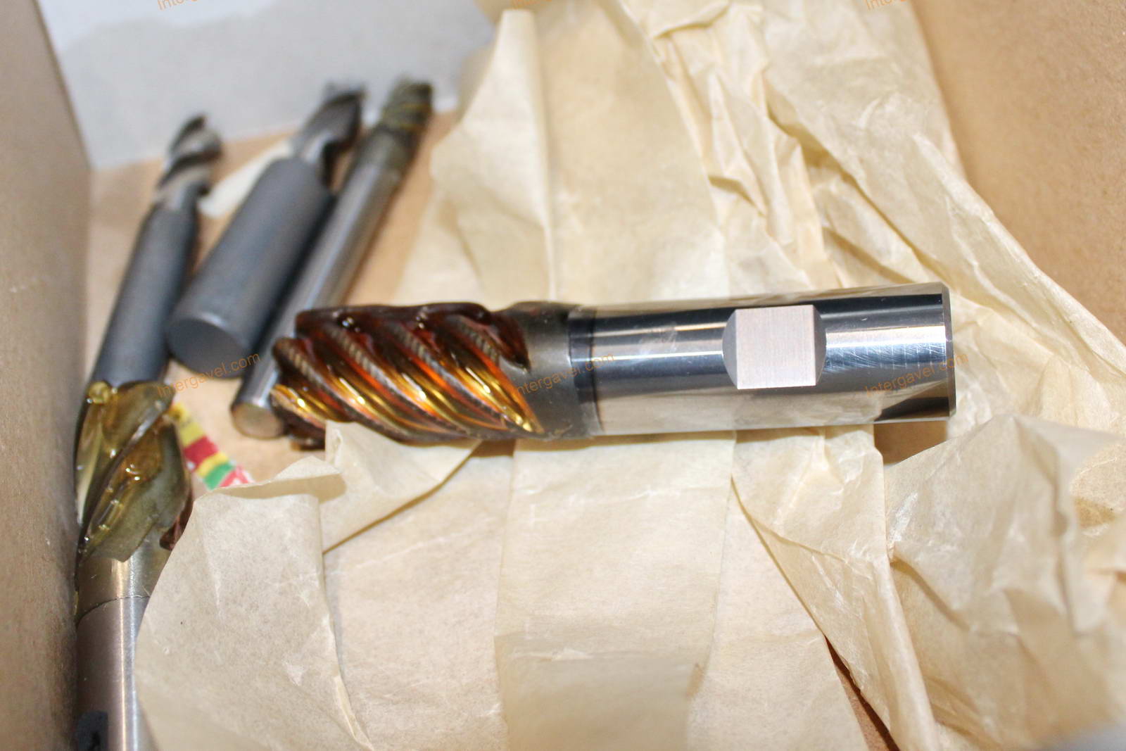 Szerszámos szekrény és szerszámok 49