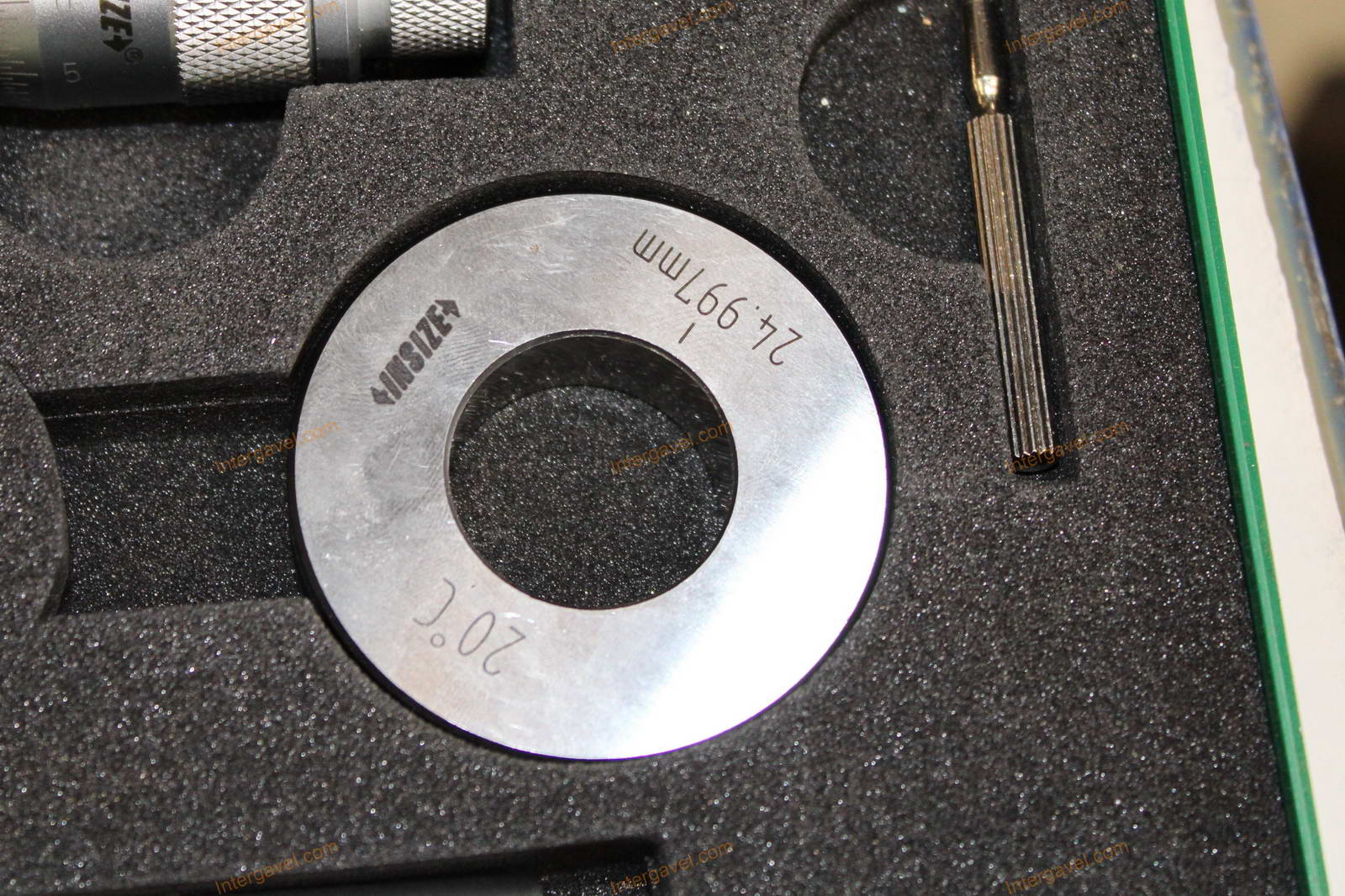 Furat mikrométerek 27