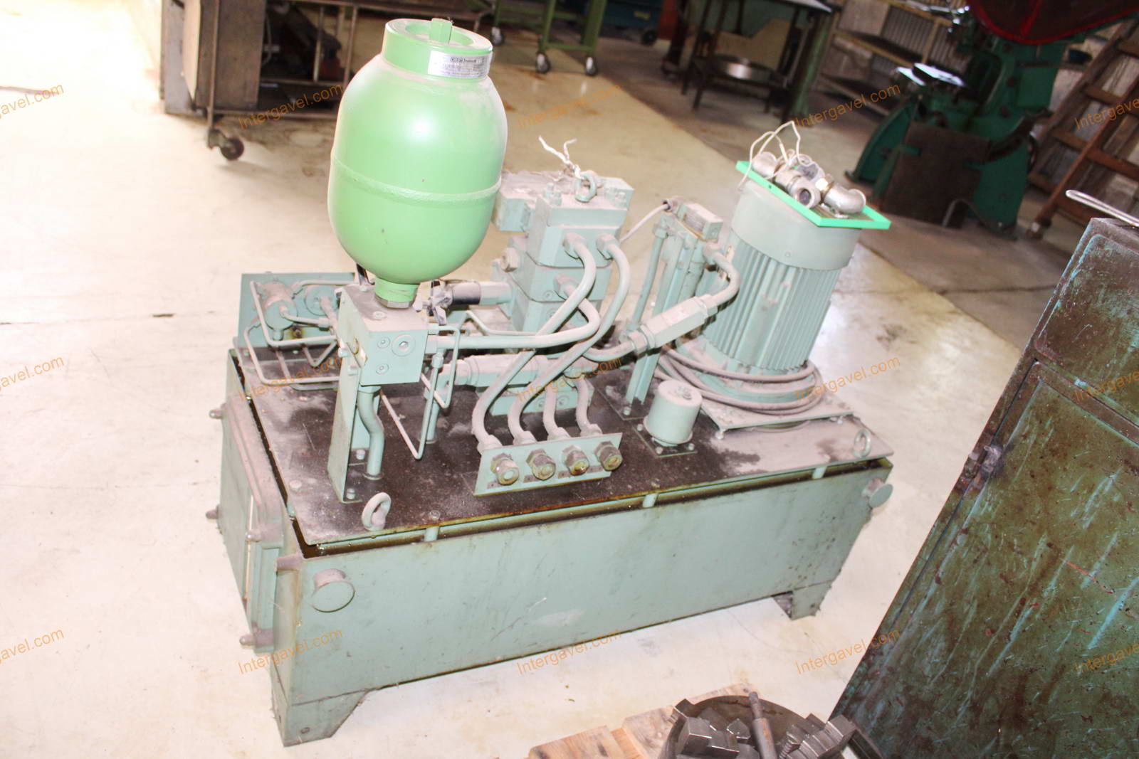 Hidraulikus tápegység 9