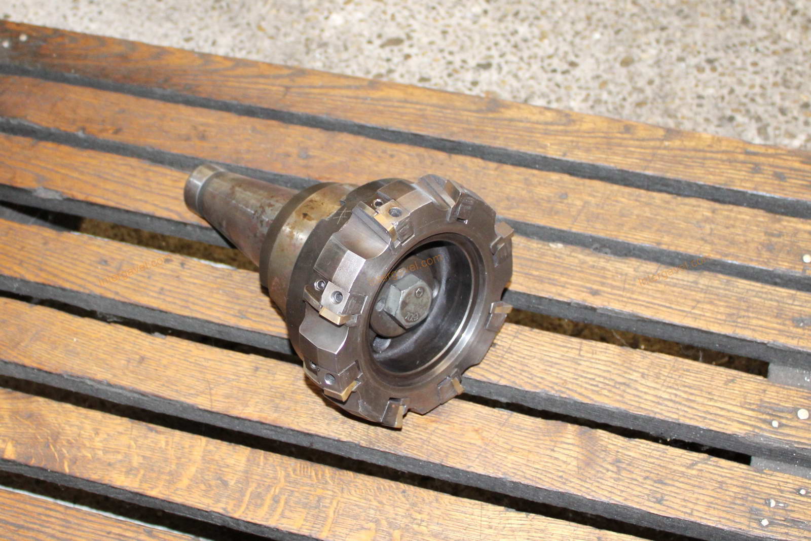 Vegyes szerszámok és szerszámos szekrények 5