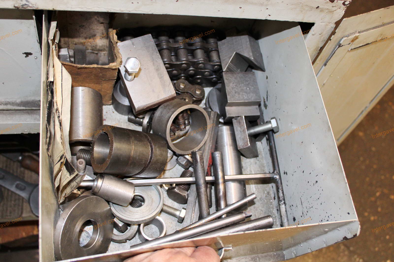 Vegyes szerszámok és szerszámos szekrények 15