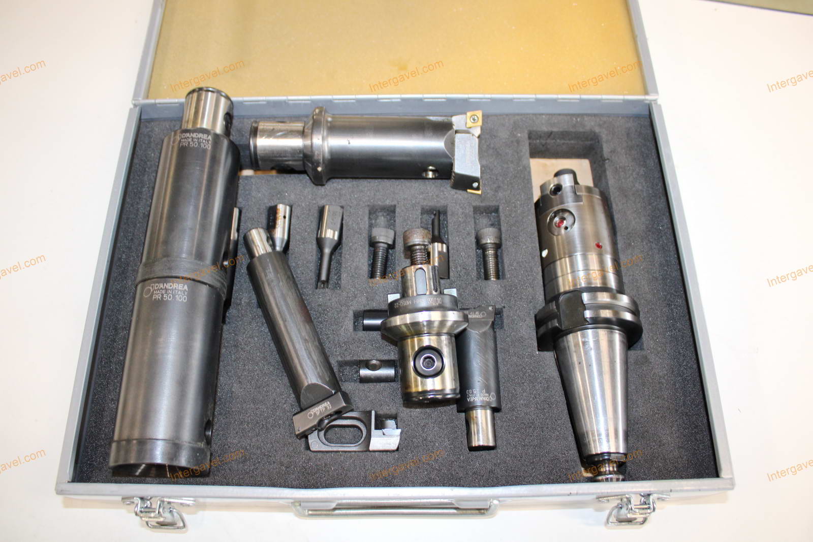 Vegyes szerszámtartók, szerszámok 4