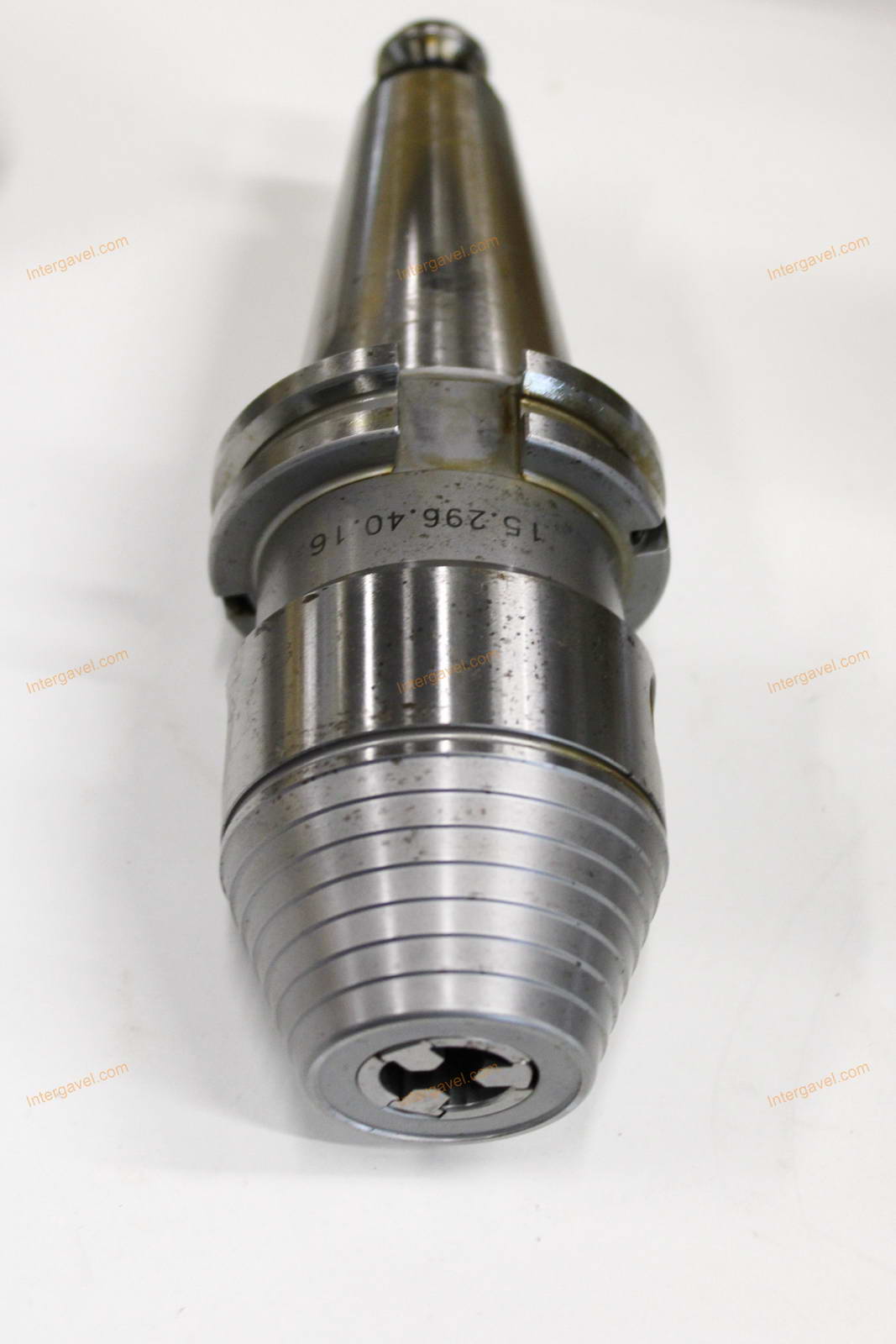 Szerszámtartók és szerszámok 29