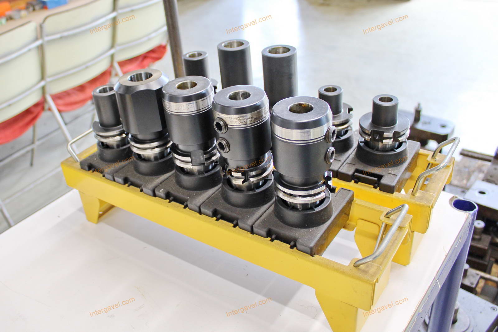 Szerszámtartók és szerszámok 45