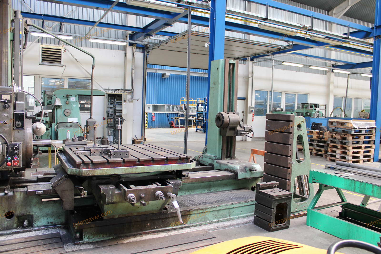 Horizontális fúró-marógép 3