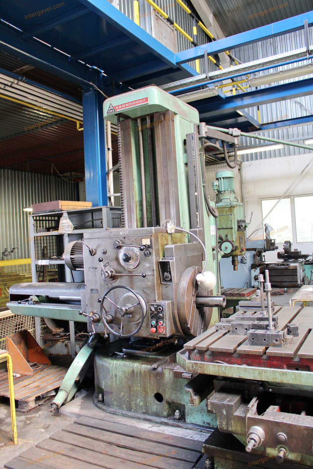 Horizontális fúró-marógép 5