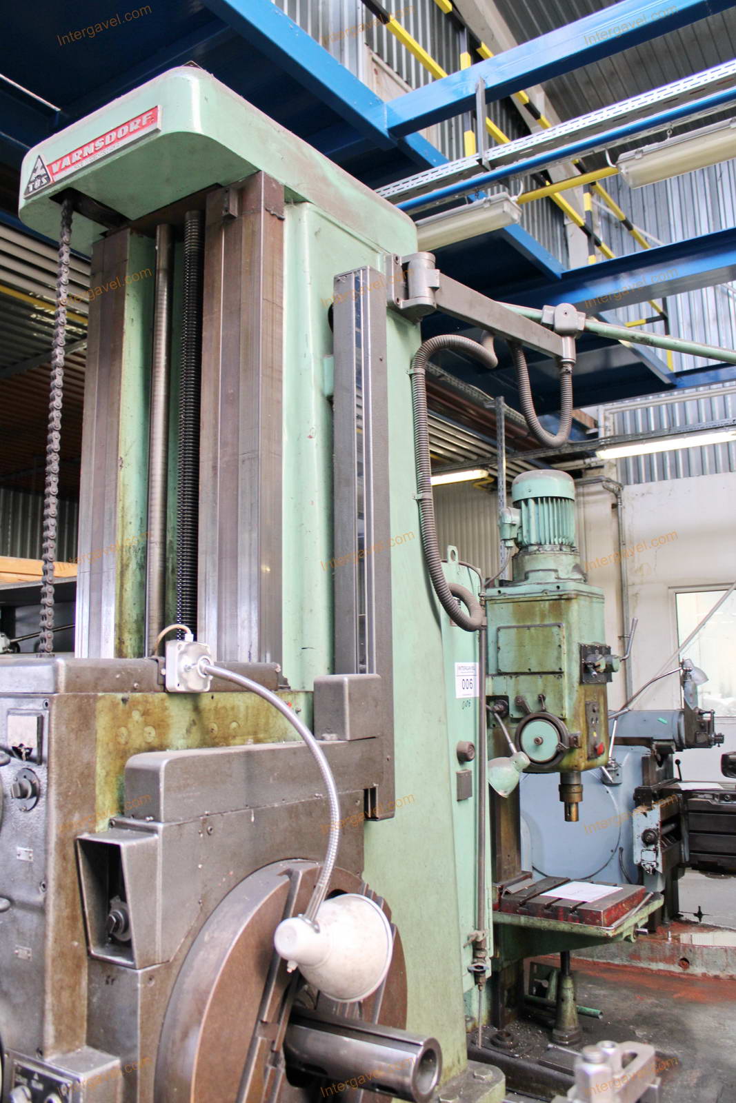 Horizontális fúró-marógép 16