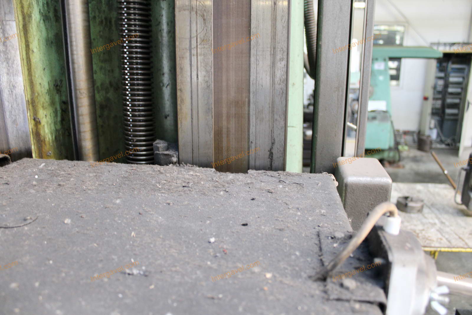 Horizontális fúró-marógép 17