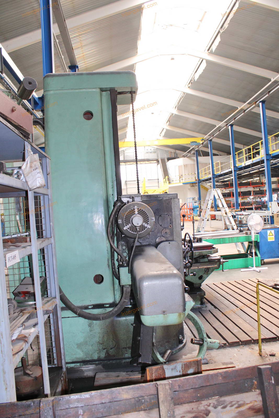 Horizontális fúró-marógép 18