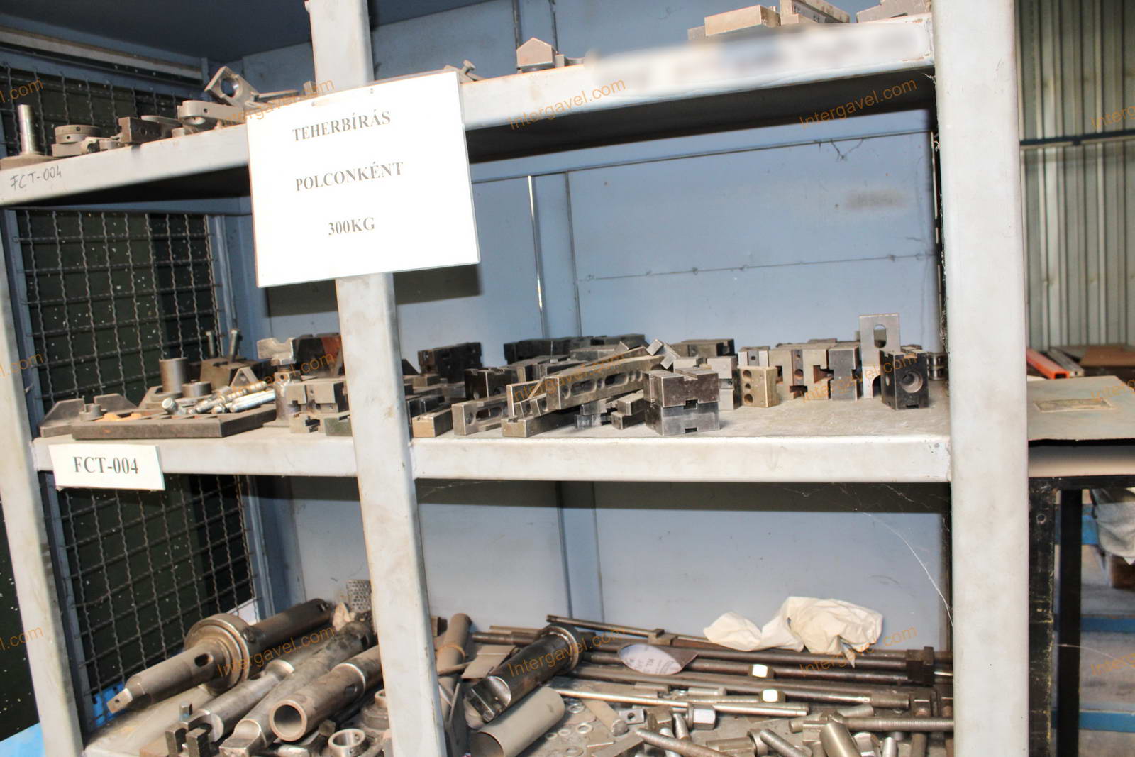 Horizontális fúró-marógép 32