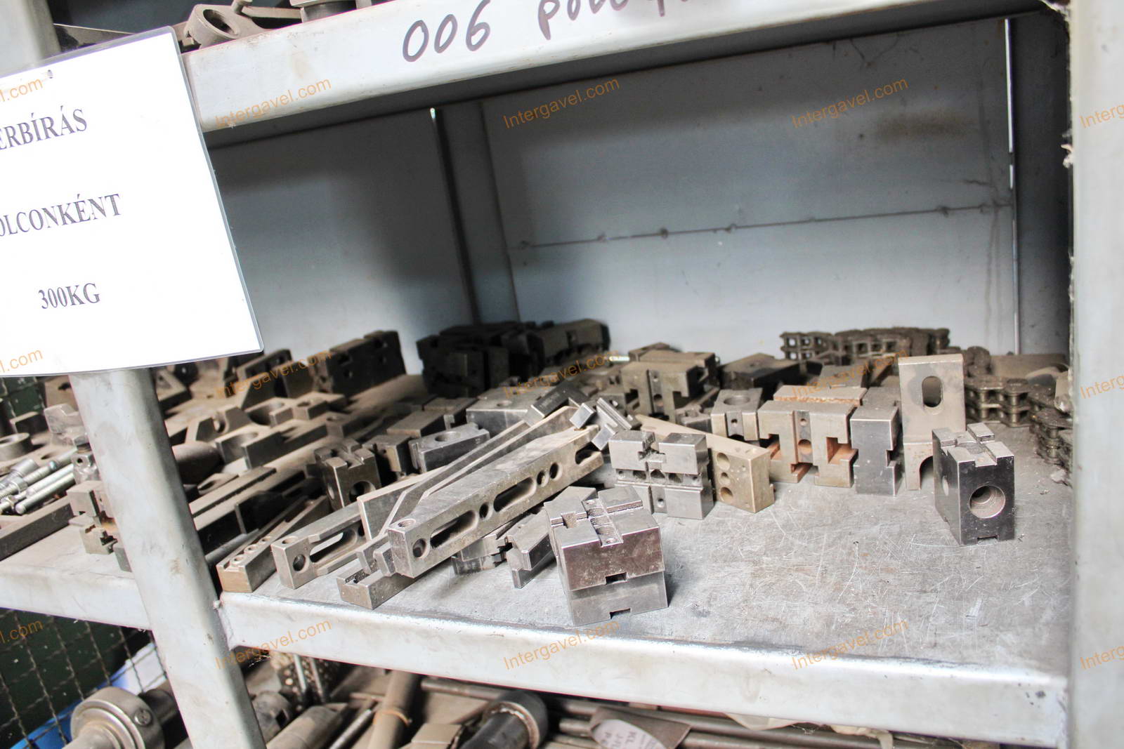 Horizontális fúró-marógép 33