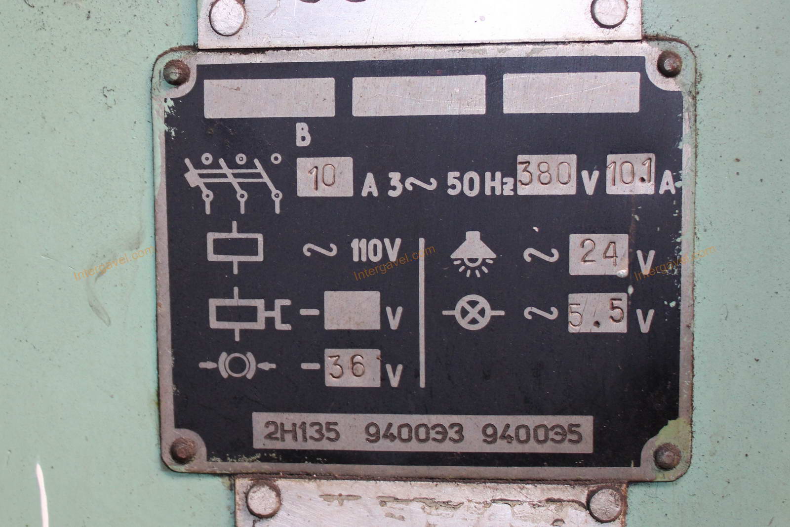 Oszlopos fúrógép 13