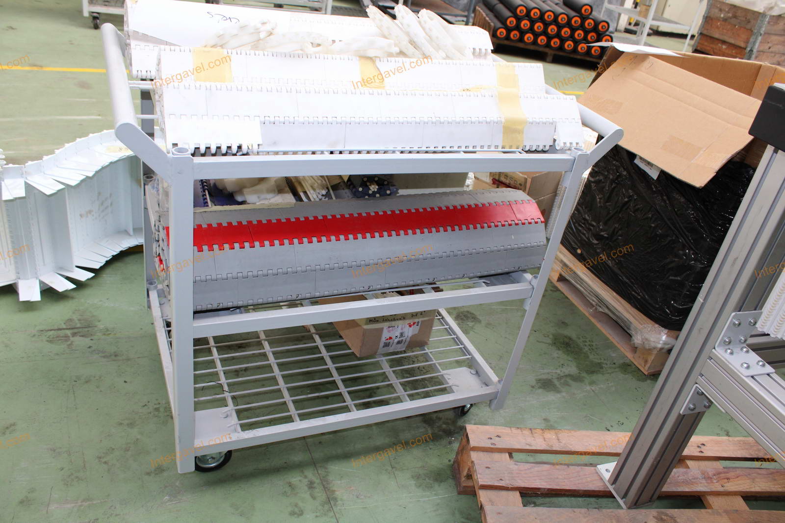 Vegyes szállítószalag hevederek 24