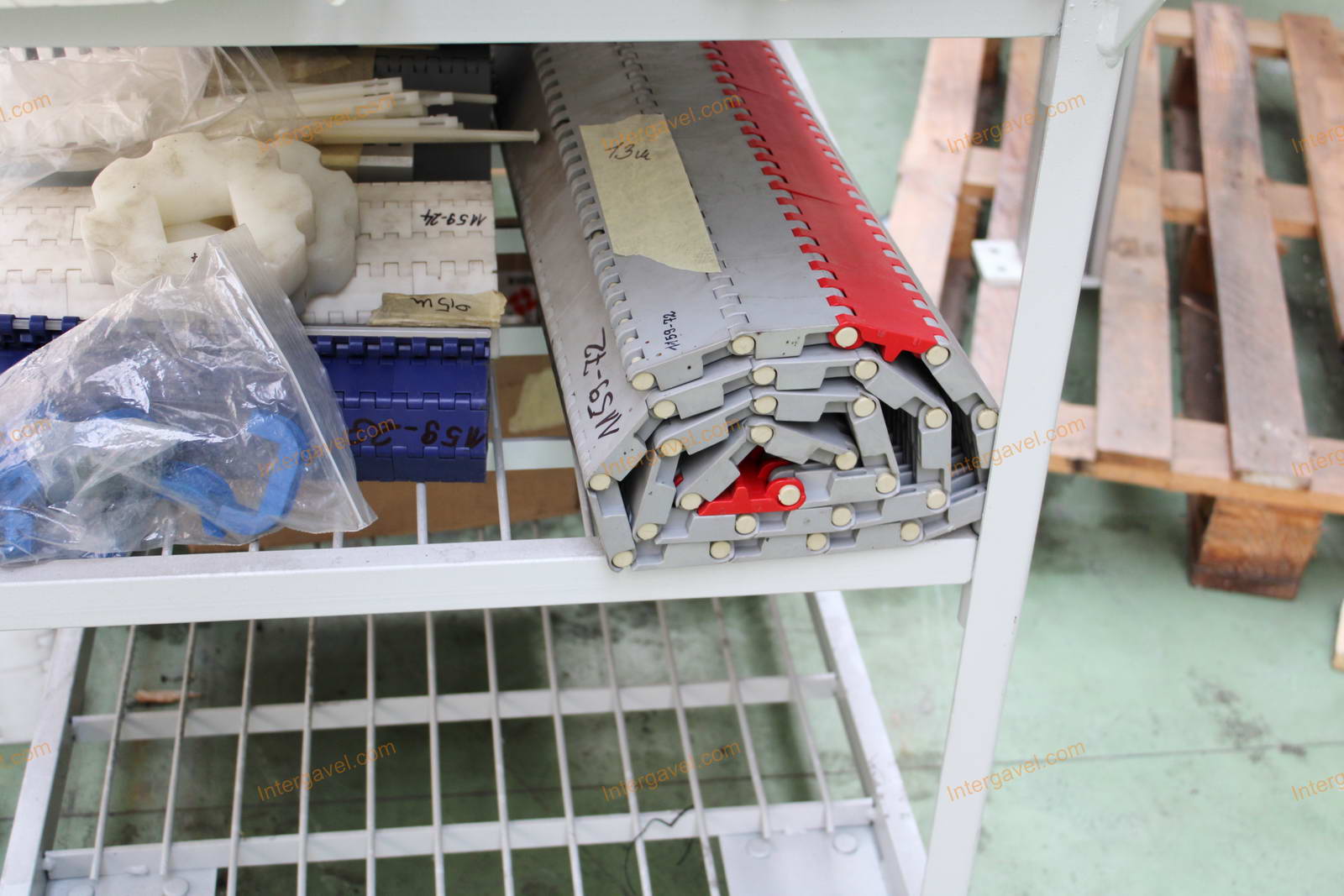 Vegyes szállítószalag hevederek 25